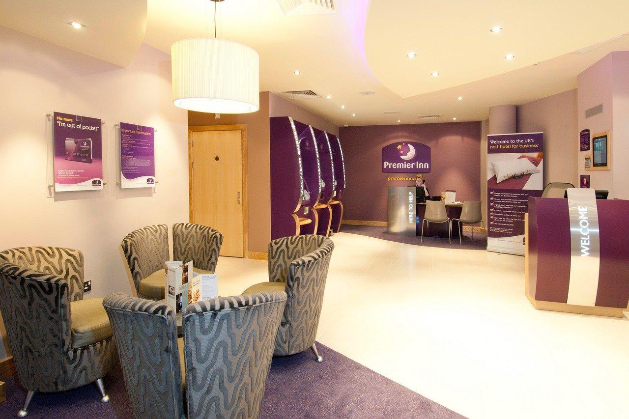 Premier Inn Preston Central Экстерьер фото